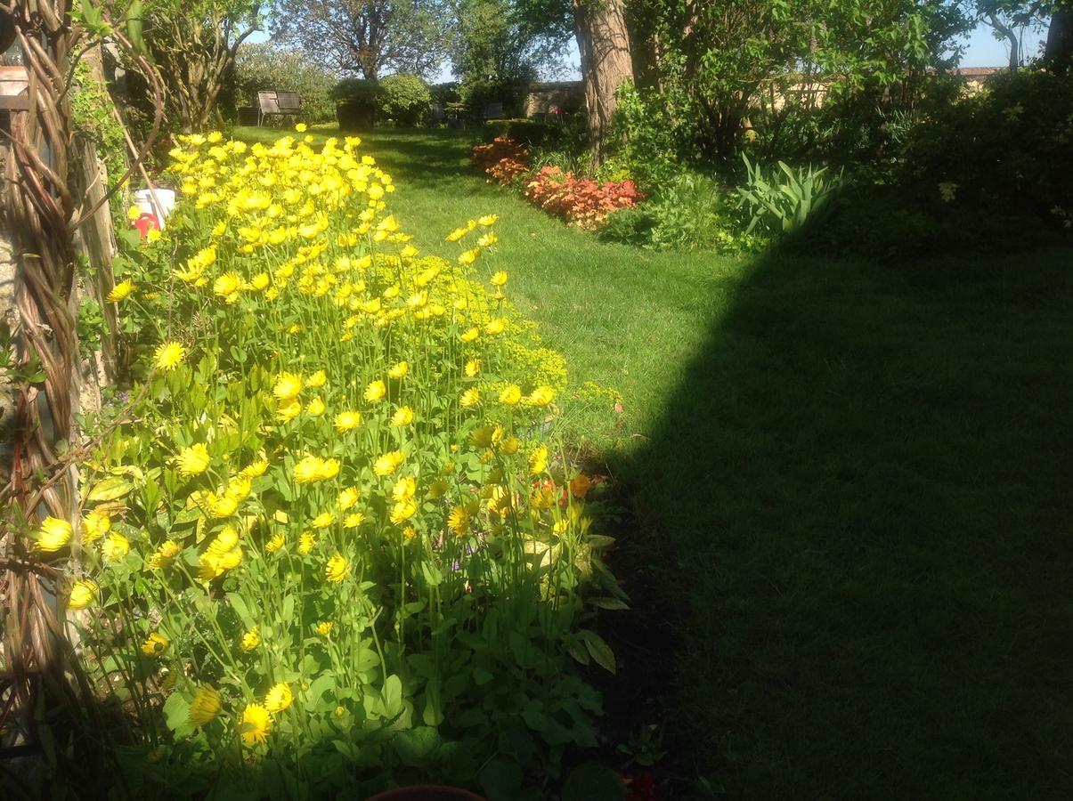 Ferme De Galande Bed & Breakfast Reau Bagian luar foto